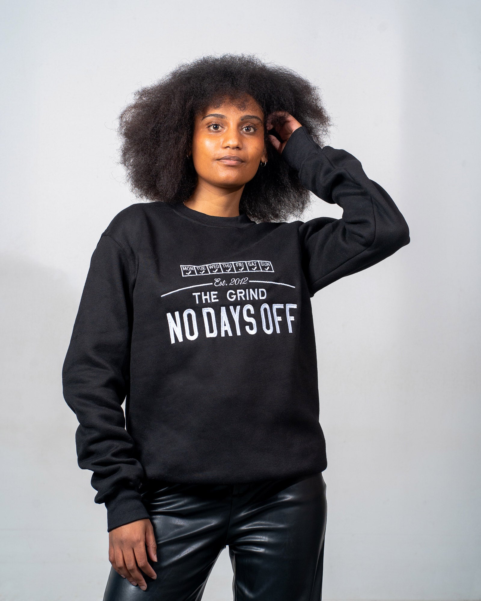 NDO SWEATER BLACK (Women)