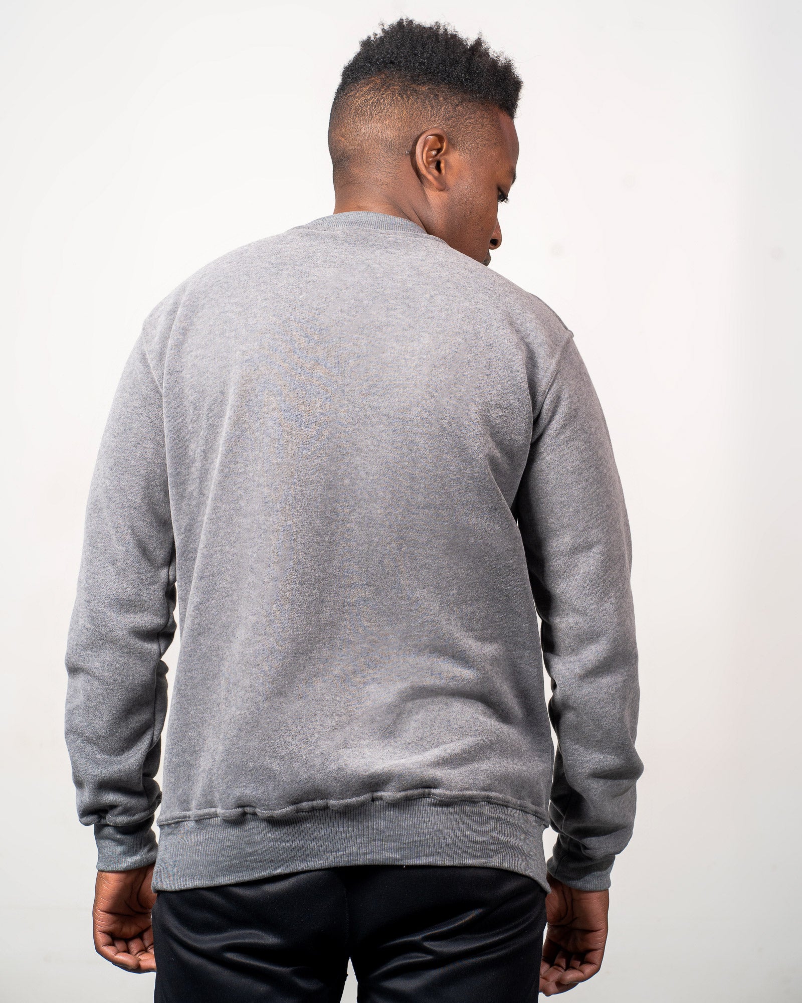 NDO SWEATER GRAY (Men)